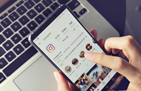 Instagram da la posibilidad a los usuarios de reportar información falsa
