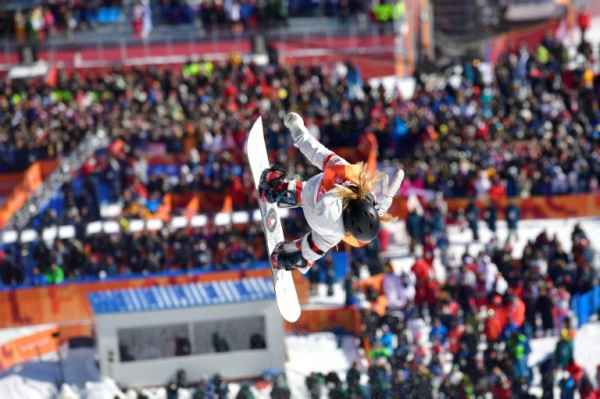 Castellet, lejos de su mejor nivel, se queda sin medalla en halfpipe