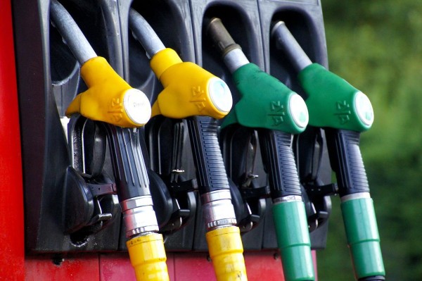 Precios históricos del combustible frente a panorama incierto