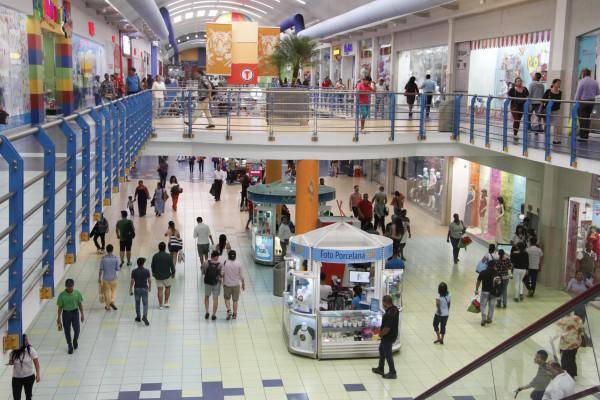 Entre $7 y $8 millones diarios pierden los malls por cierres de vías