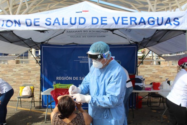 Panamá reporta 15 muertes por coronavirus en las últimas 24 horas