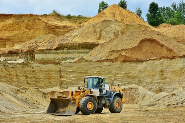 INDESA califica impacto de la minería en la economía del país