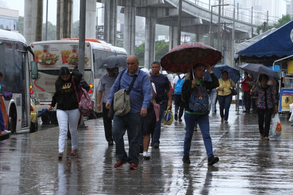 Sinaproc emite aviso de prevención por lluvias y ráfagas de viento