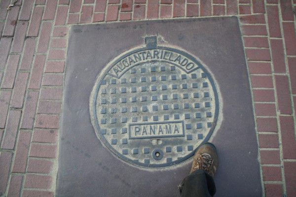 Menor fallece tras caerse en una alcantarilla en Bocas del Toro