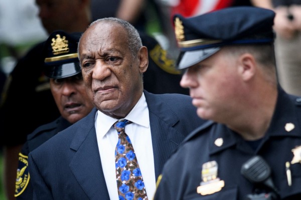 Cosby apelará fallo civil que le ordena indemnizar a una mujer que lo acusó de violarla cuando era menor
