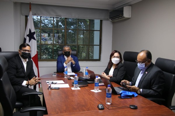 Minsa y ACP trabajan en equipo frente al Covid-19