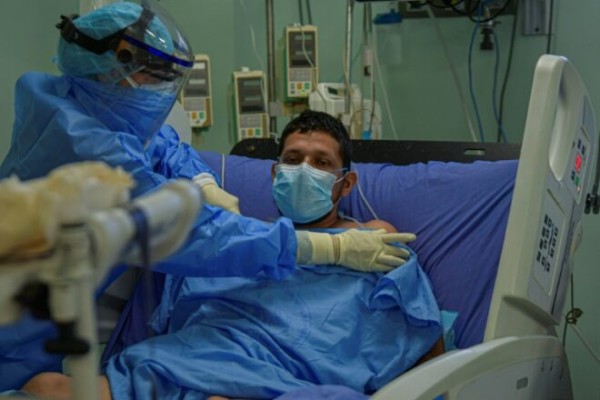 Hospitales en Panamá, al borde del colapso por explosivo incremento de covid-19