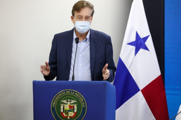 Sáez-Llorens: “Personal de salud tendrá que decidir quién muere y quién no”