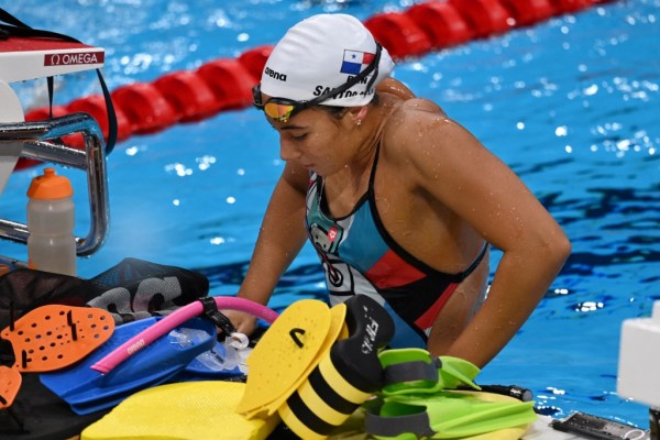 Nadadora panameña finaliza de quinta en su heat