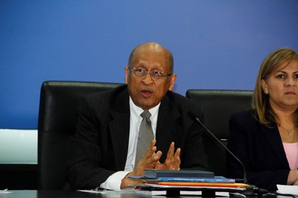 MEF pidió a empresarios confiar e invertir