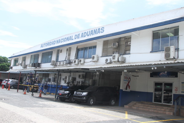 La mayoría de la mercancía decomisada viene de China