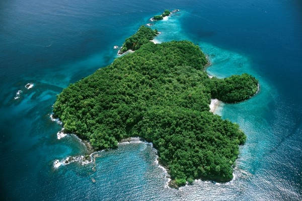 Ministro de Ambiente niega posible hotel en Isla Coiba