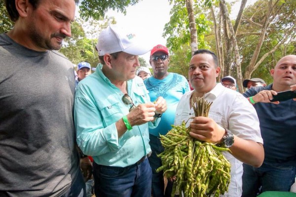 Cortizo afirma que dará apoyo al Panamá rural