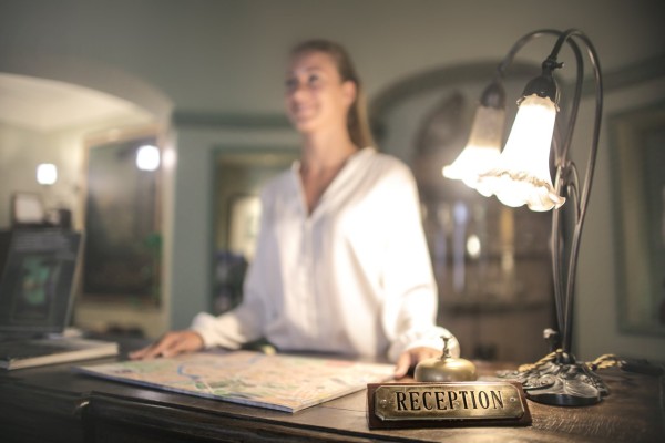 Hoteles piden flexibilidad para pagar cuentas pendientes de luz