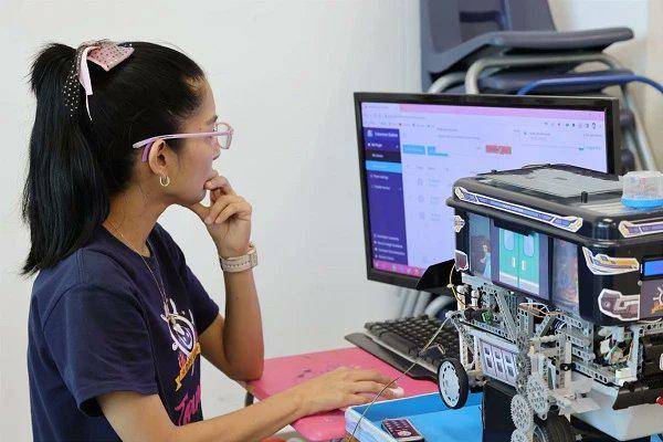 Transparencia y más empleos, demandas de la juventud