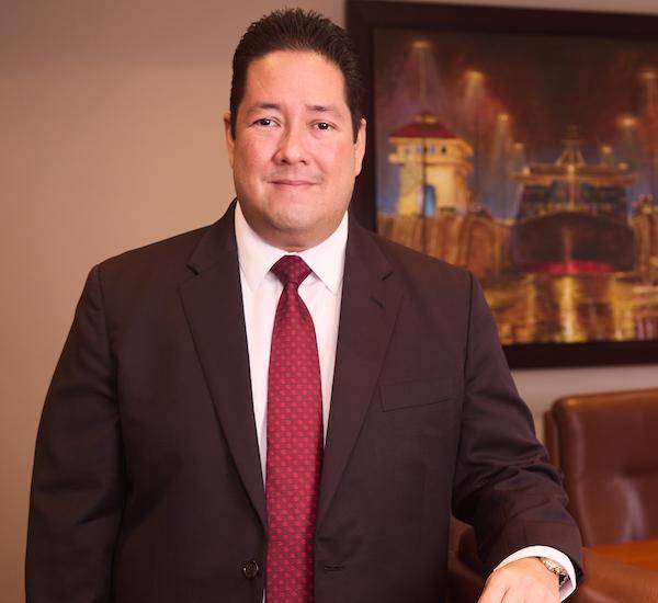Panamá será nodo de cables submarinos de Google