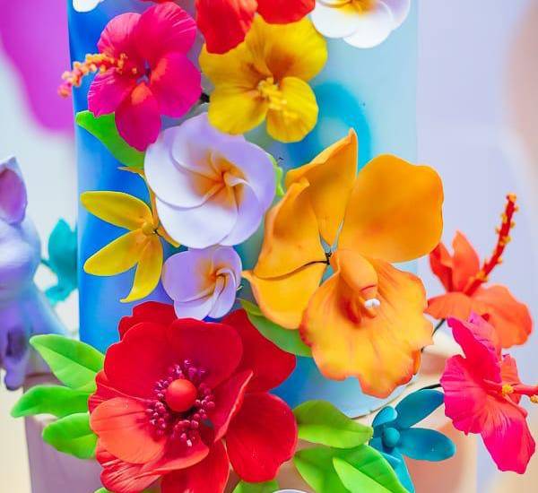 Rosapalo By Lulu, flores artesanales de porcelana para la decoración de pasteles