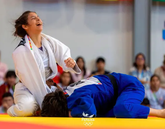 Cortesía Comité Olímpico de Panamá | La atleta panameña de Judo Julieta Victoria Escobar Mutis (i).