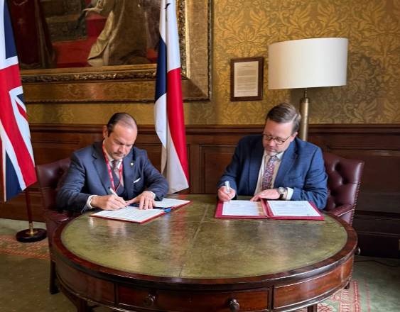 Panamá y Reino Unido abordan cooperación en seguridad, comercio e inversiones durante visita oficial en Londres