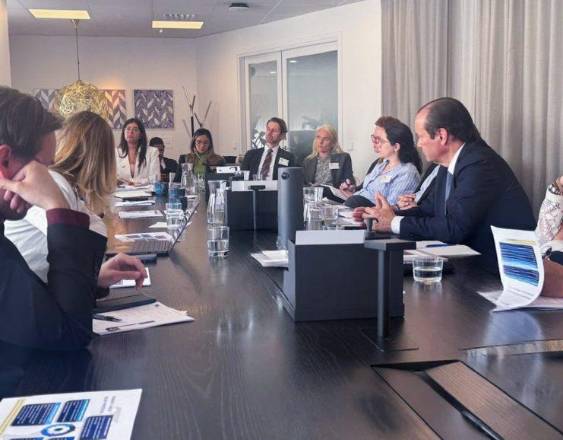 Panamá busca posicionarse como hub regional para empresas de Suecia