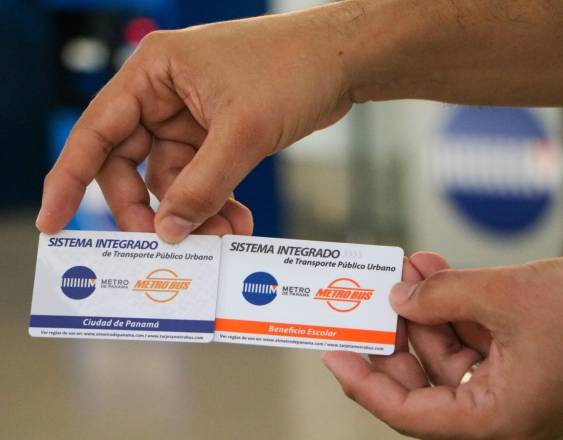 ML | Tarjetas del Metro y el Metrobus.
