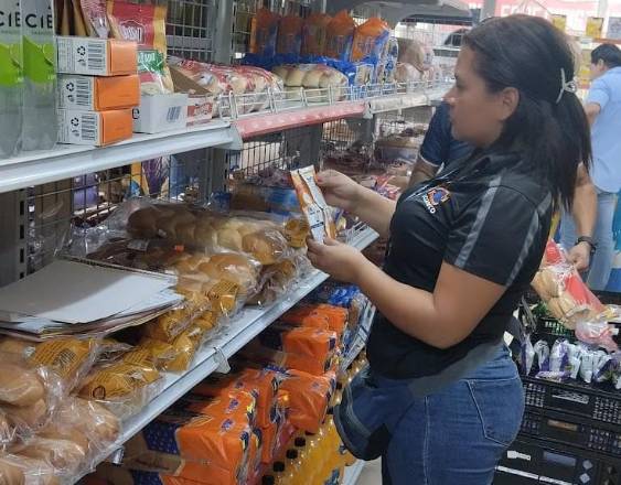 ML | Inspectores de la Acodeco.