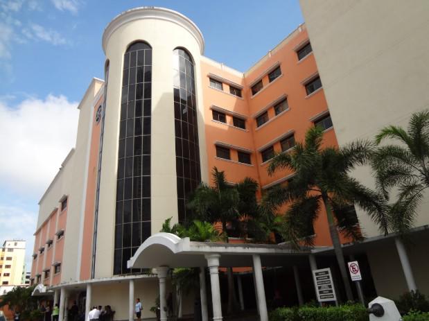 Locales que abren durante las festividades patrias en el país