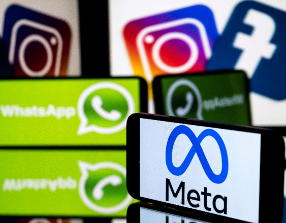 AFP | La UE acusa a Meta de permitir acceso de menores