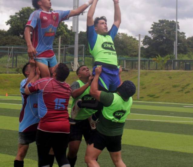 Centauros, Rugby chiricano