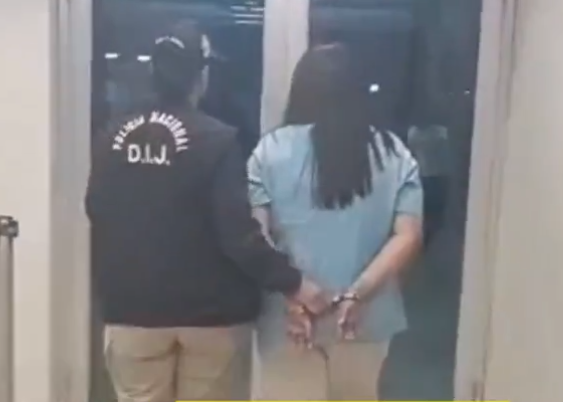 ML | Comerciante aprehendida en el aeropuerto.