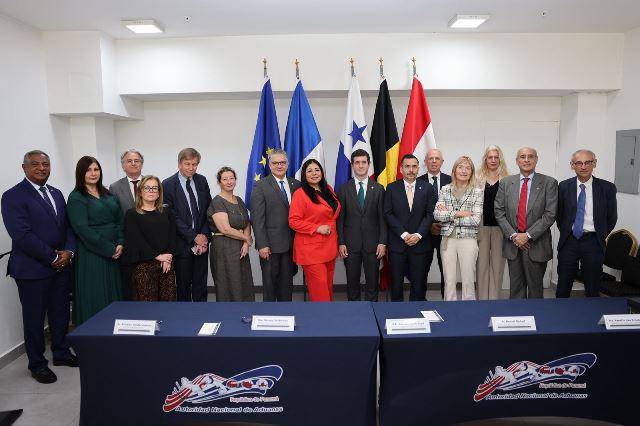 Autoridades aduaneras se unen contra el narcotráfico