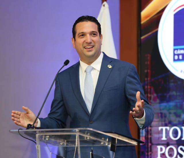 Empresarios llaman a la unidad para que el país se recupere