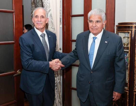 Panamá y Honduras acuerdan buscar una mayor integración de Centroamérica