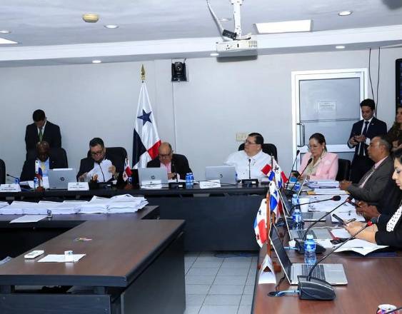 Reforma al Reglamento abre debate sobre su impacto en la Asamblea