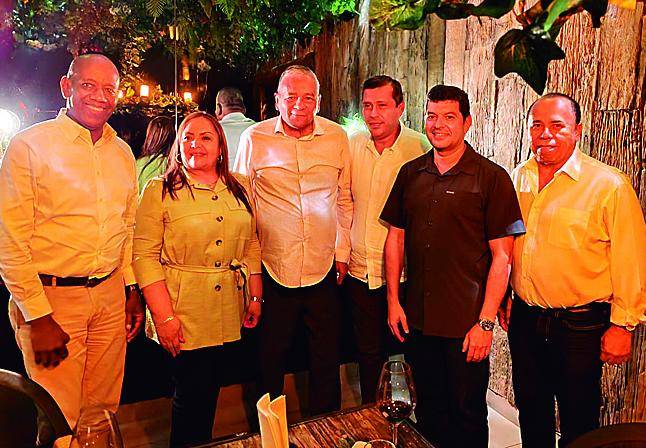 Vamos definirá hoy quién enfrentará a Castañeda