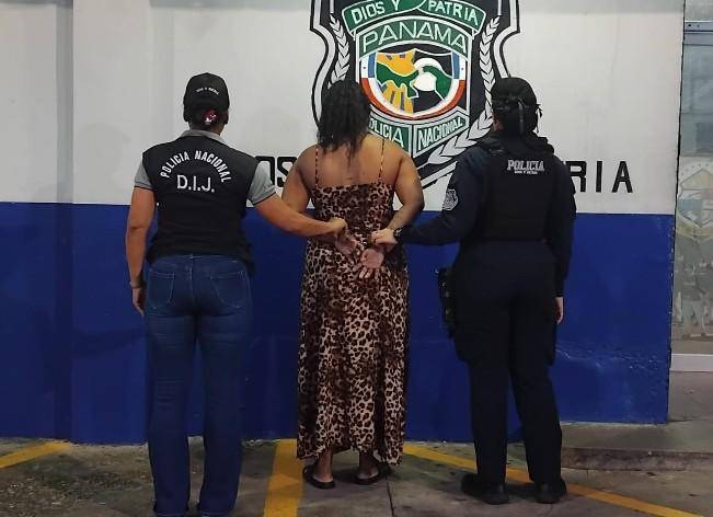 Capturan a exfuncionaria de la Lotería por presunto peculado