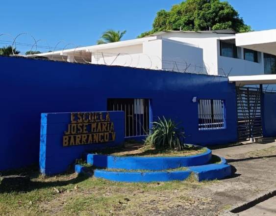 ML | Fachada del Centro Educativo Básico General José María Barranco.
