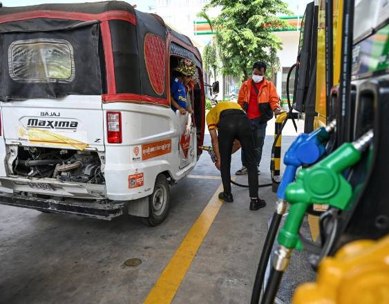 (Photo by TANG CHHIN Sothy / AFP)