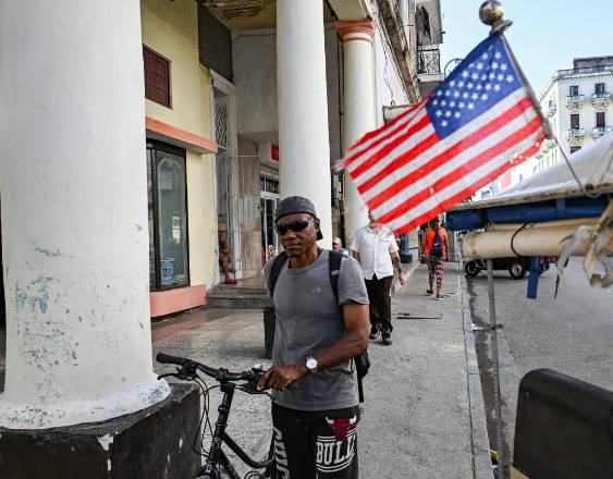 (Photo by YAMIL LAGE / AFP)