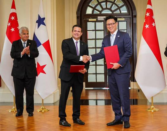 ML | Panamá y Singapur impulsan cooperación.