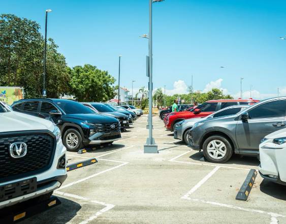 ML | Autos en “Puerta Sur”.