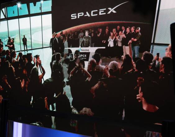 AFP | SpaceX comprará startup.