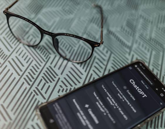 OpenAI lanza ChatGPT Work, el asistente que automatiza tareas de trabajo y crea desde presentaciones a aplicaciones web