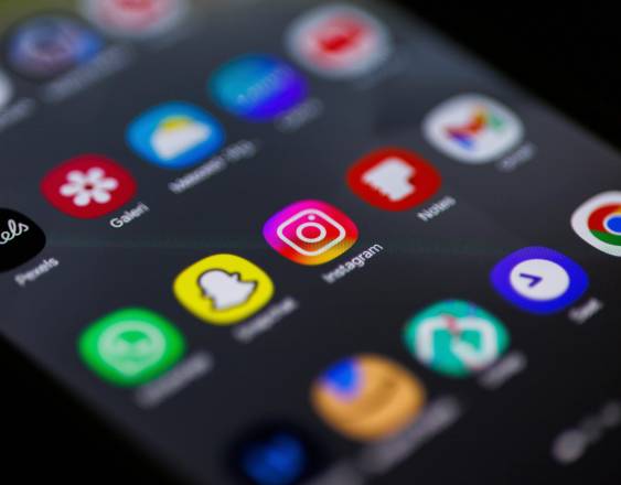 Pexels | Snapchat bloqueó 415.000 cuentas.