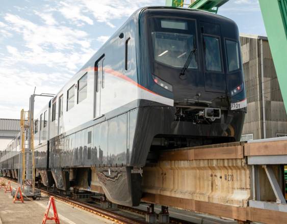 ML | Los trenes tipo monorriel tienen un largo de 89 mts. y una altura total aproximada de unos 5 mts.