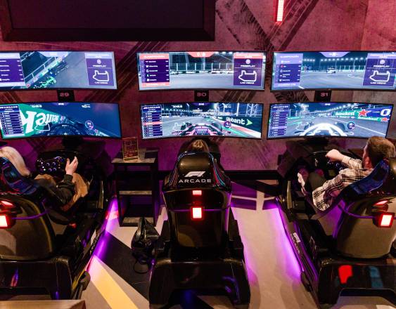 Europa Press | Instalaciones de F1 Arcade Madrid, durante su inauguración institucional, a 14 de abril de 2026, en Madrid (España).