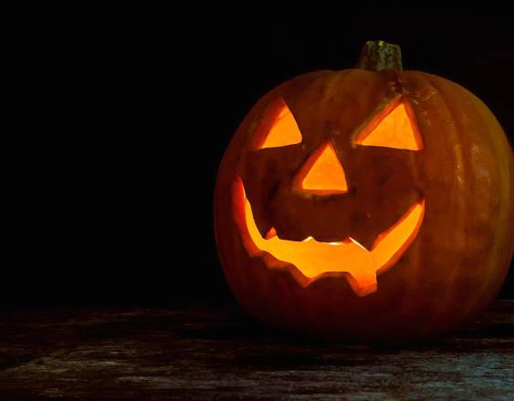 Cortesía | Una calabaza sobre una mesa símbolo de Halloween.