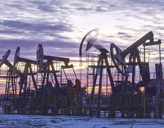 Las reservas de petróleo en EEUU suben a pesar de previsiones de reducción