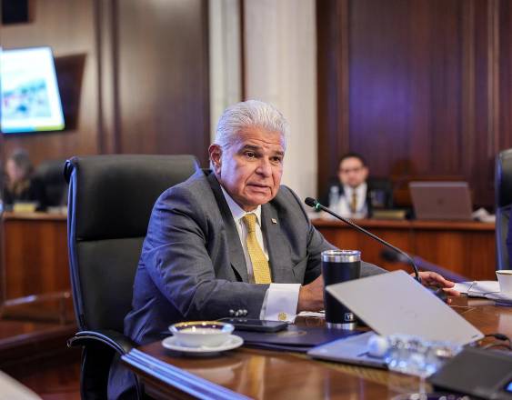 Mulino devuelve proyectos sobre prescripción de deudas, tributos municipales y alquileres estatales