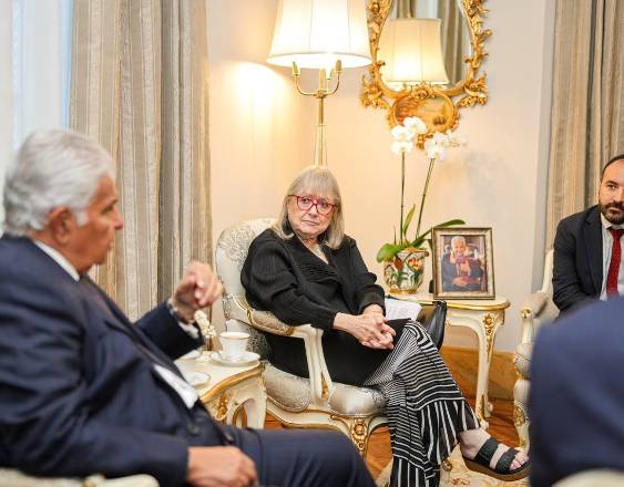 ML | Durante la reunión en Presidencia.